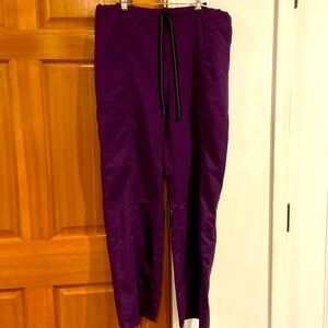 EUC! Women’s size L purple Scrubstar scrub pants!